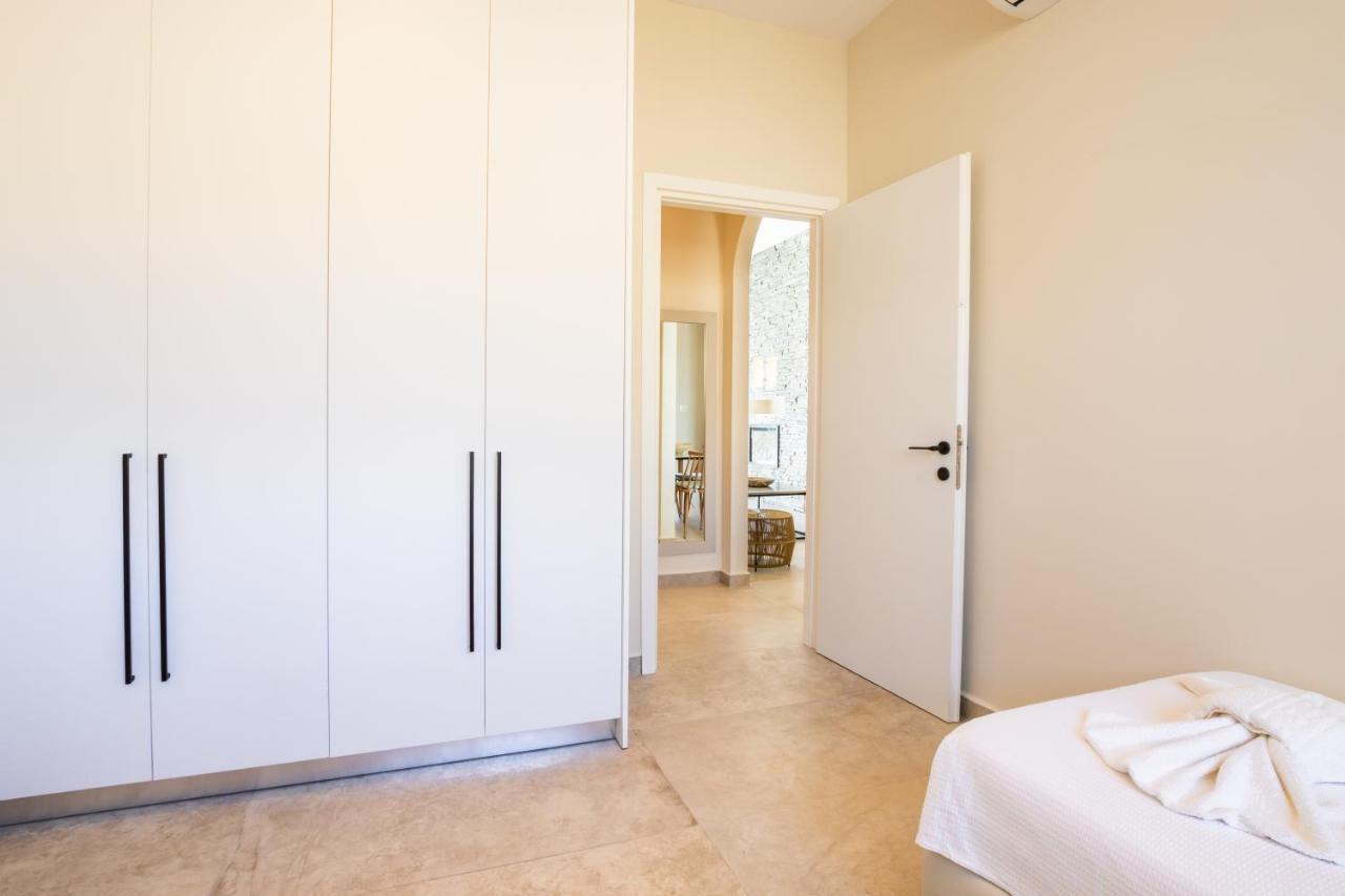 Euphoria Suites Lakki  Eksteriør bilde
